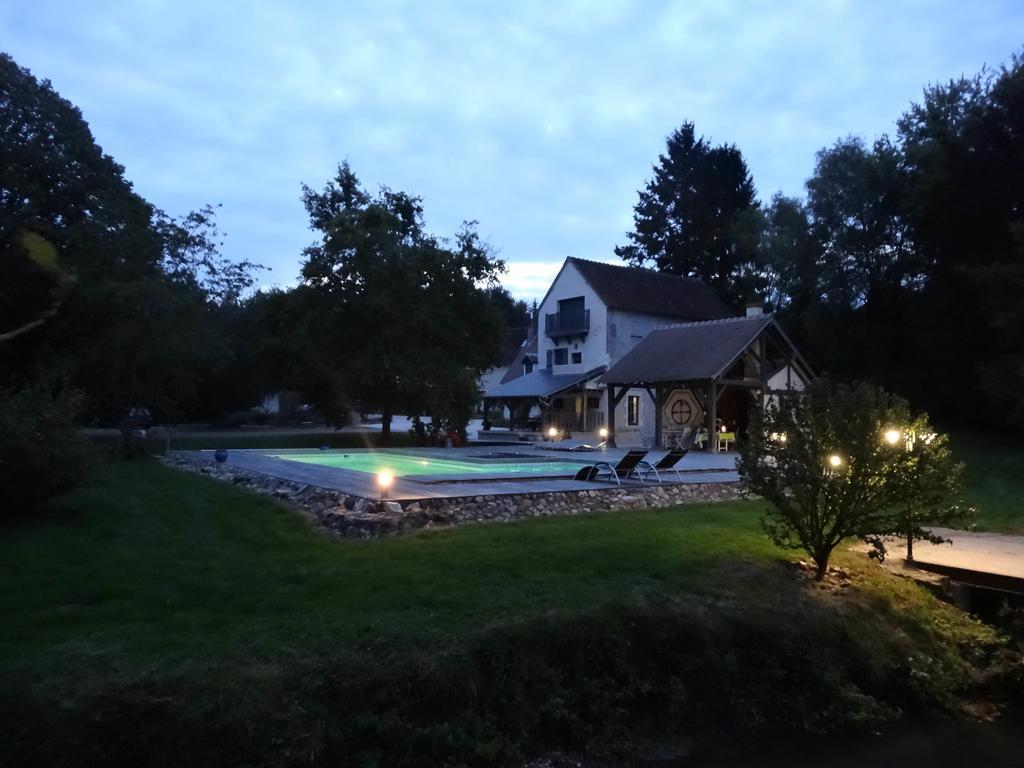Le Petit Moulin Bed & Breakfast Faverelles Exterior photo