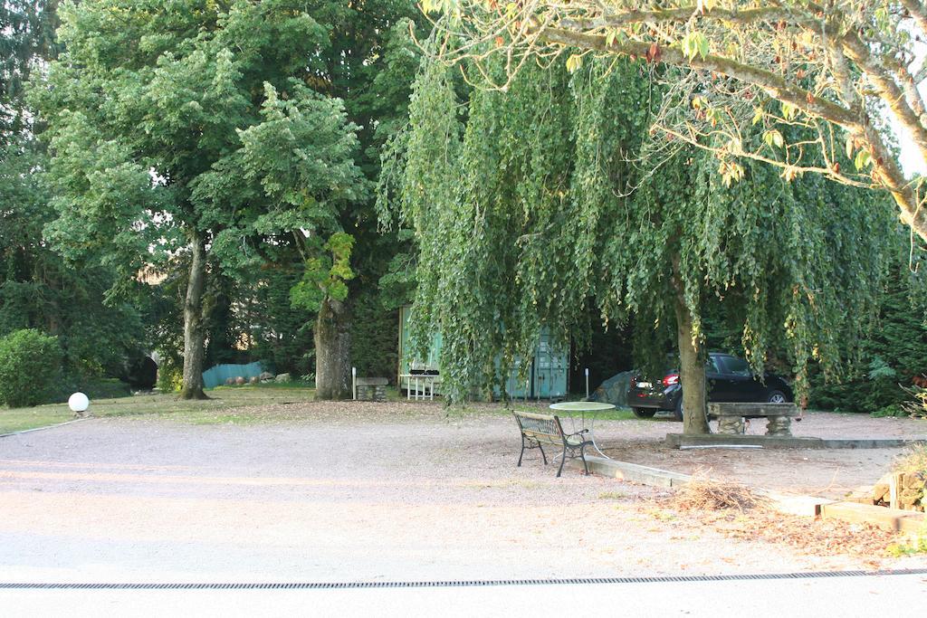 Le Petit Moulin Bed & Breakfast Faverelles Exterior photo